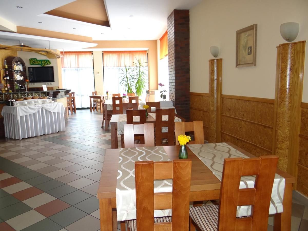 Отель Hotel Restauracja Kinga Катовице-42